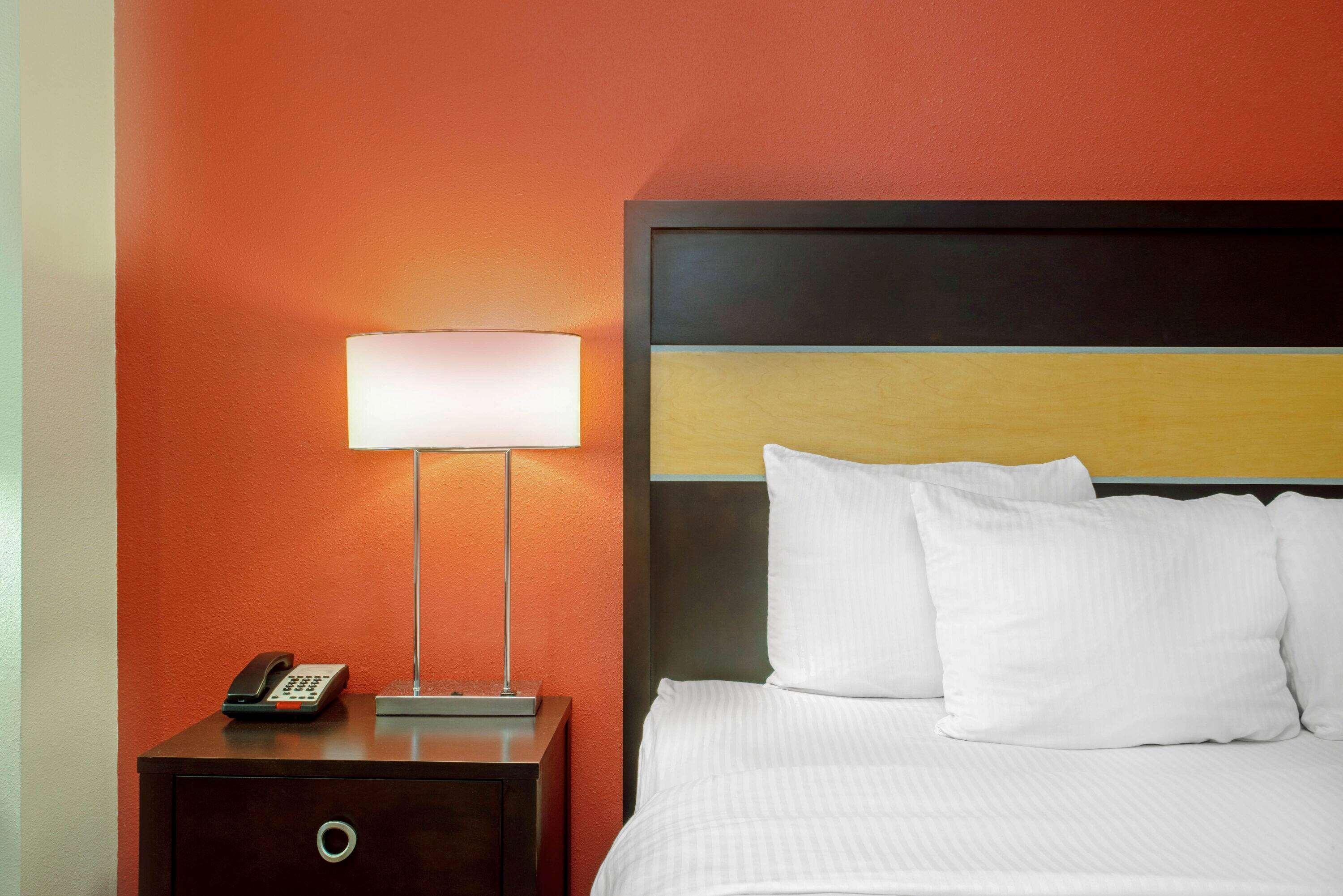 La Quinta By Wyndham Leesville Ft. Polk Εξωτερικό φωτογραφία